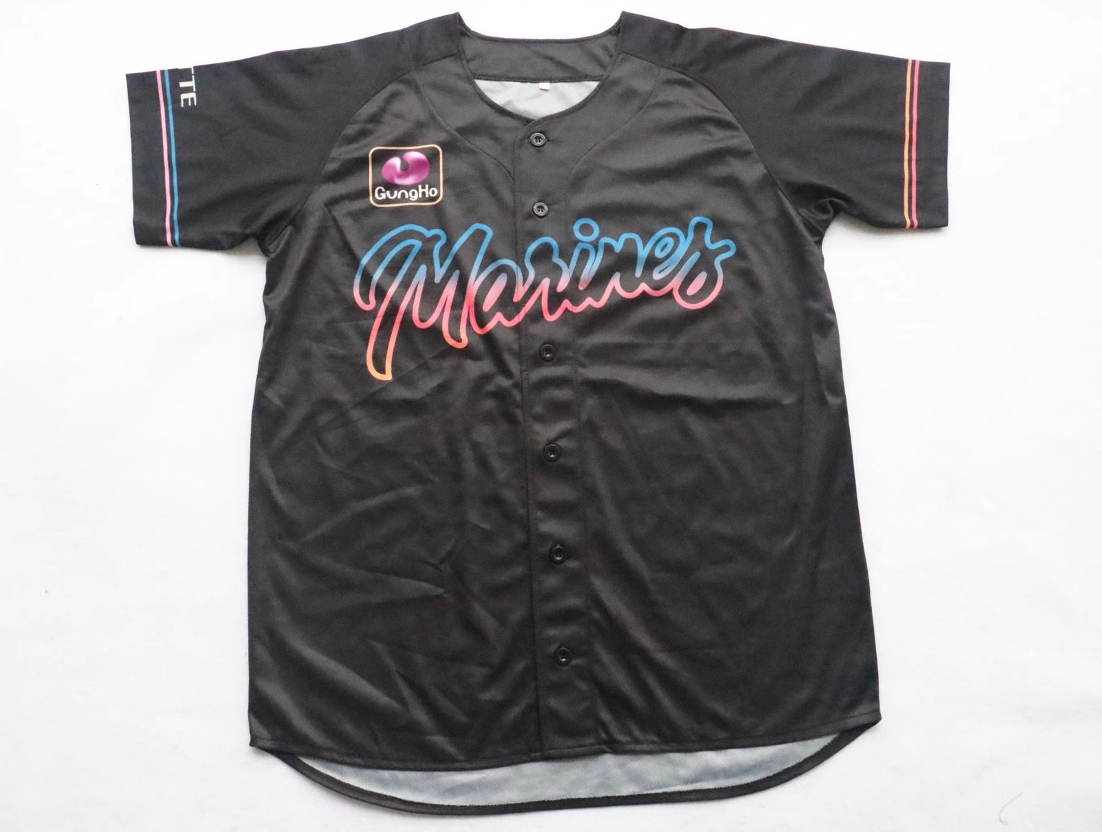 Custom Men’s Button-Down Baseball Jerseys Wholesale